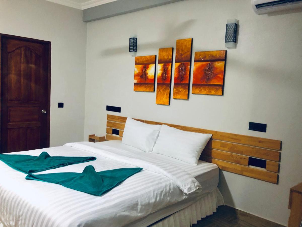 320кв.м 11, 12 баня Къща в Атол Южен Мале Hotel Гурайдо Екстериор снимка